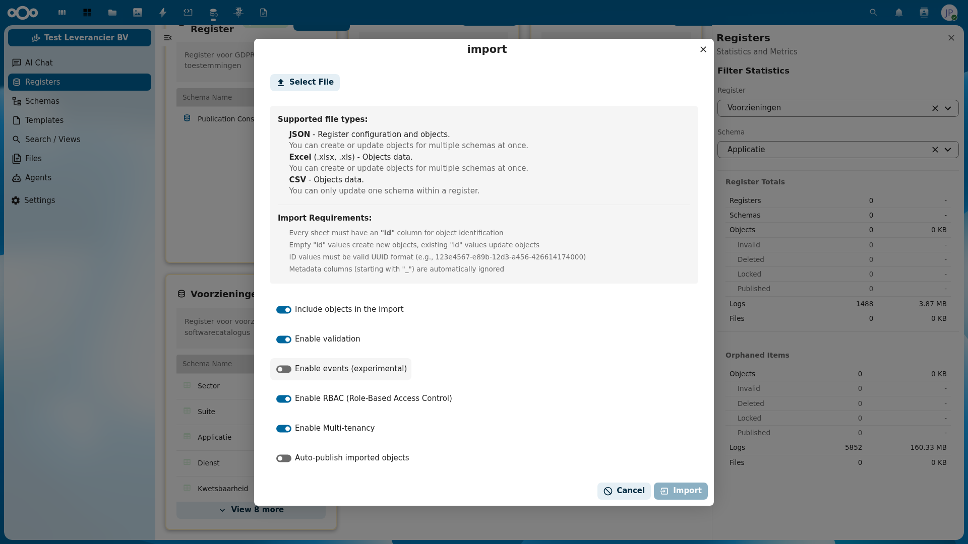 Het import dialoogvenster met bestandsselectie, ondersteunde formaten en importopties